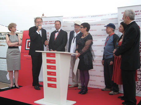 "������������" � ����� ������ ��������� ������� ��������� �� �������� ScriptEast �� ���-����� �������� �� �������� �� ��������� � ������� ������, ����� �� �������� � ������� �� ������������� � ���.